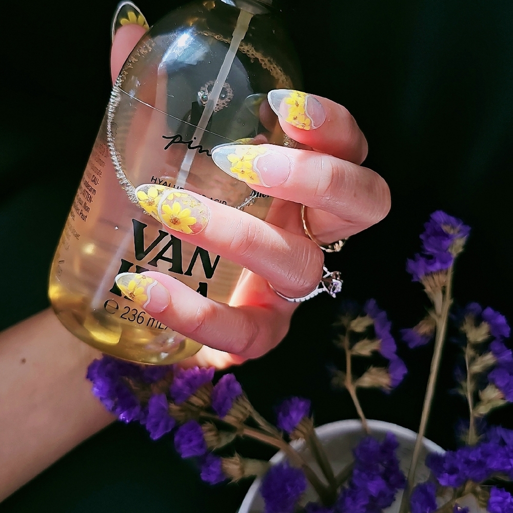 Floral Press on nail -Cassual nail-natural nail-handmade nail